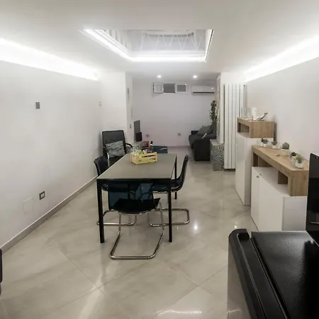 La Casa Di Ale A Chiaja * 那不勒斯