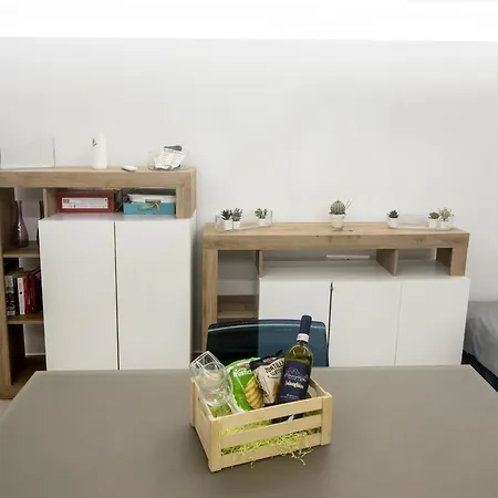 公寓 La Casa Di Ale A Chiaja 那不勒斯