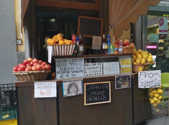 Daire La Casa Di Ale A Chiaja